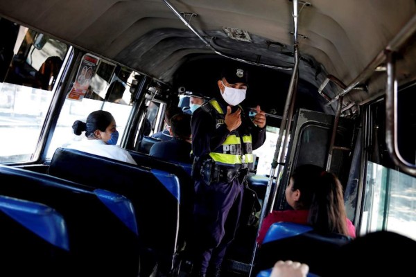 El Salvador reporta su segunda muerte por COVID-19