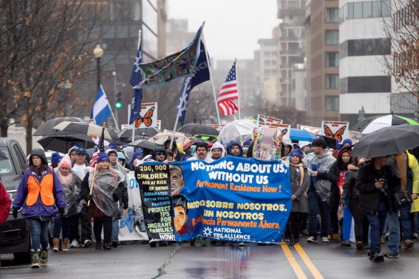 La inmigración beneficia a la economía en EEUU, incluso un siglo después