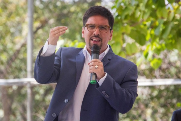 El partido opositor en Venezuela culmina su proceso de legitimación afirmando que superó la meta