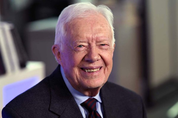 Jimmy Carter revela que también tiene cáncer en el cerebro