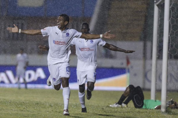 Olimpia saca la casta y golea al Honduras Progreso