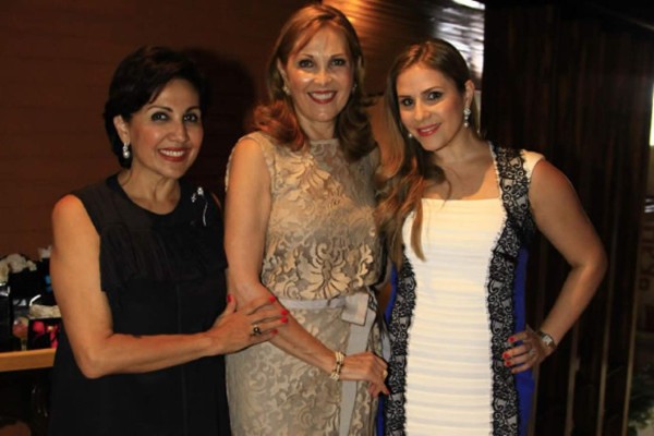 Zobeida Handal de Saybe es agasajada por su natalicio