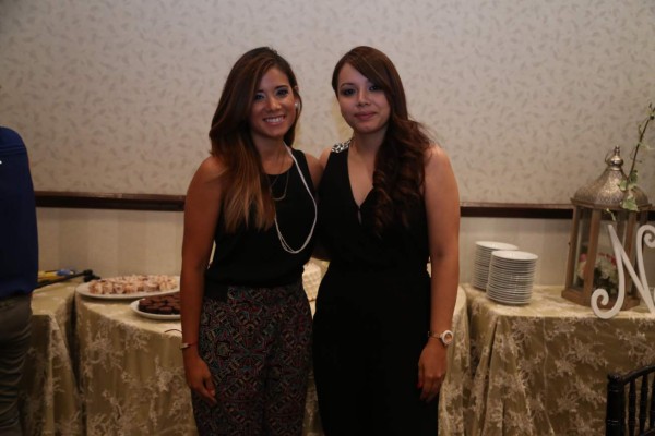 Fiesta maternal para Patty Jananía