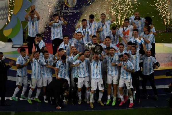 ¡Maracanazo! Argentina vence a Brasil y es campeón de la Copa América; Messi espanta los fantasmas