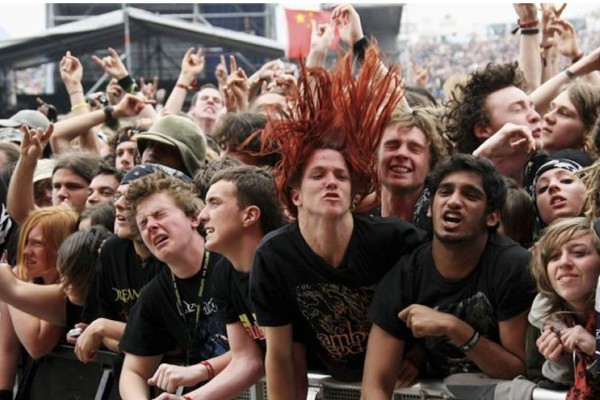 Cuidado con el Heavy Metal, su ritmo endiablado causa traumatismos