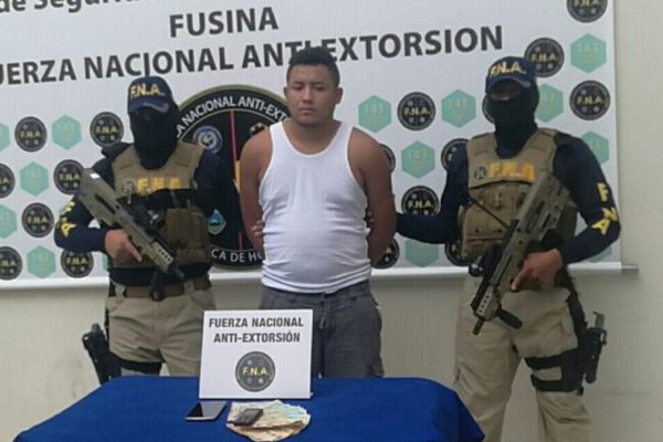 Extorsionando un bus capturan a suspuesto pandillero en Tegucigalpa