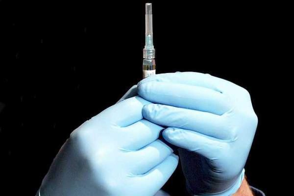 La OMS confirma que dos vacunas experimentales contra el ébola son seguras