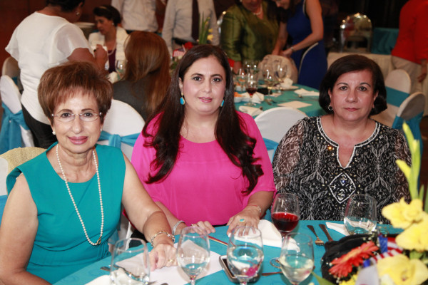 El enfoque es el altruismo total