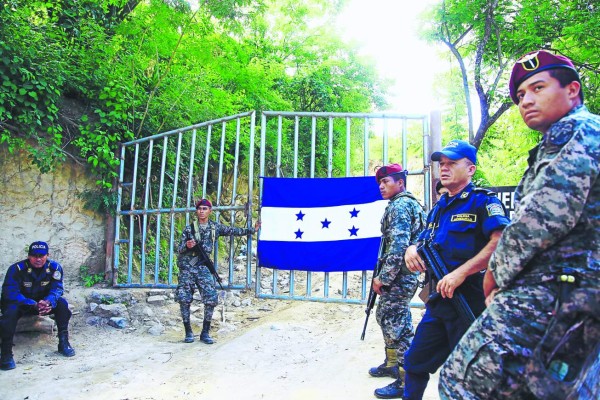 Gobierno de Honduras envía misión oficial a San Juan Arriba