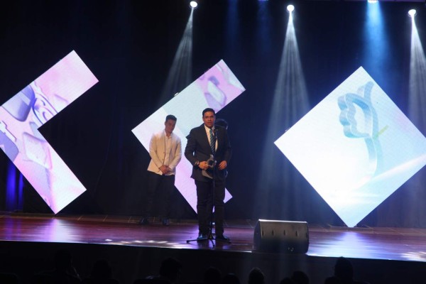 Campus TV entrega los Viral Media Awards