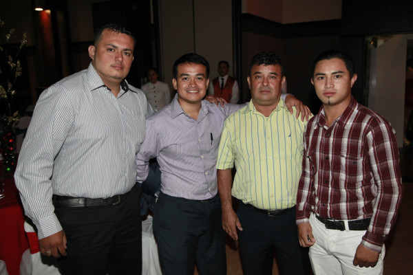 Elektra Honduras celebra la Navidad 2013