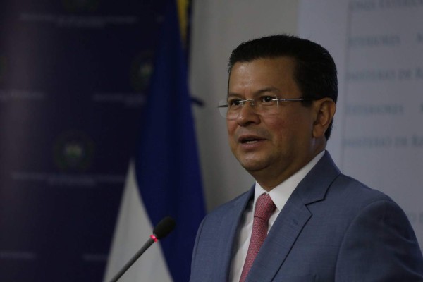 El Salvador realizará conversatorios para informar sobre migración y TPS