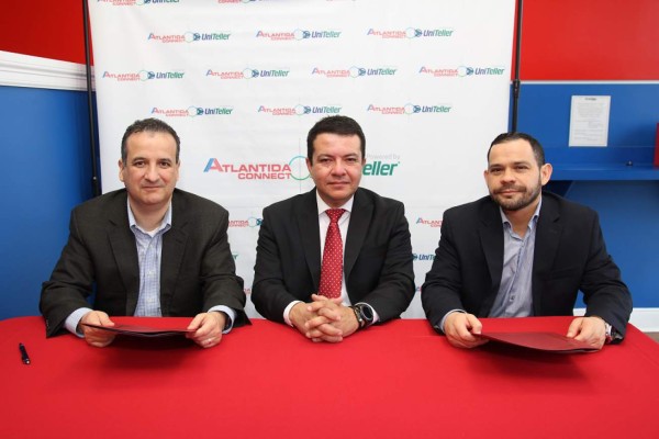 Importantes remesadoras en EEUU contratan a Pilo Tejeda como imagen de campaña