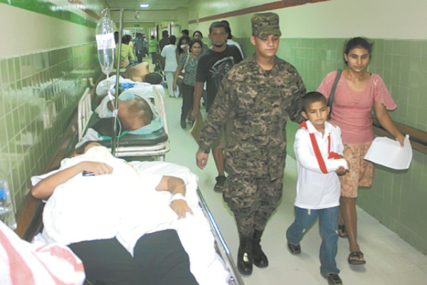 Cerrados once centros de salud en San Pedro