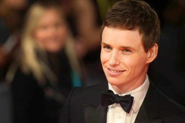 Eddie Redmayne se hizo transexual