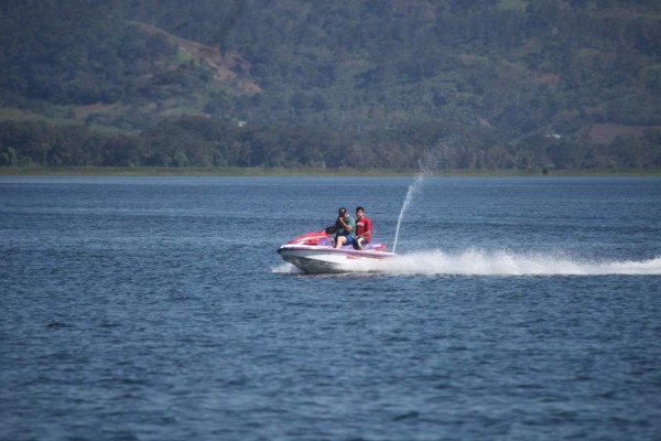 La ruta del Lago de Yojoa le espera en Semana Santa