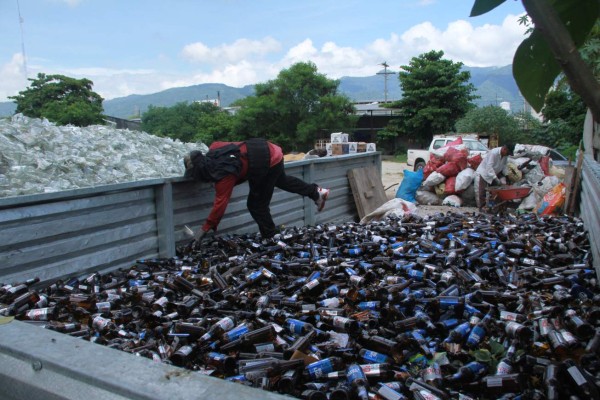El vidrio mantiene precios de la industria del reciclaje en Centroamérica