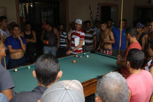 El caos reina en cárceles de San Pedro Sula y Santa Bárbara