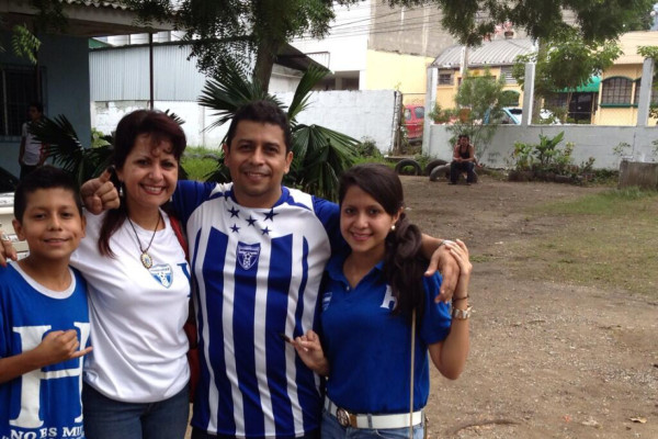 En Facebook y Twitter también se viven las elecciones de Honduras