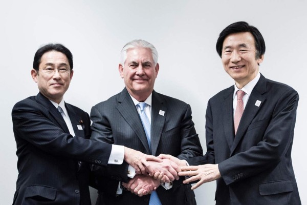 EUA usaría armas nucleares para defender Japón y Corea del Sur de Corea del Norte