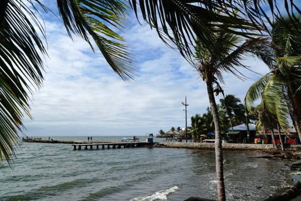 Lluvias afectan el turismo en Omoa