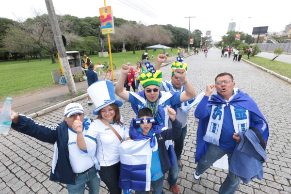 'Hoy les metemos 3-0', advierten hinchas catrachos a los franceses