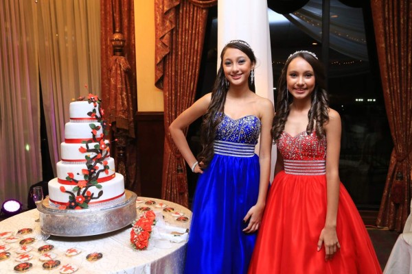 Los quinceaños de Alondra Rocío y Rocío Michelle
