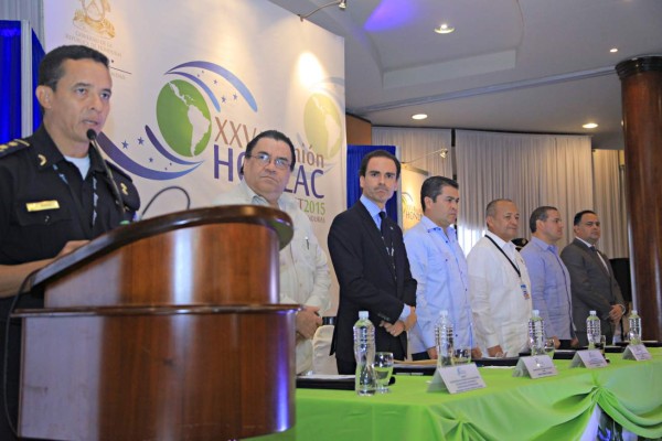 Controlarán contenedores para cortar paso de droga