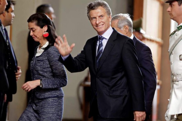 Biden aborda con Macri la cooperación EUA-Argentina