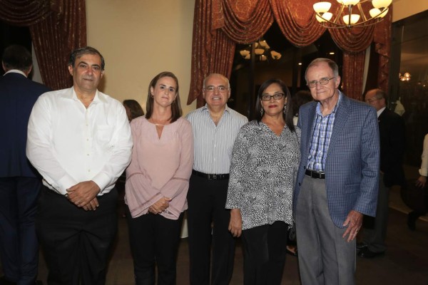 Fraternal convivio diplomático en San Pedro Sula