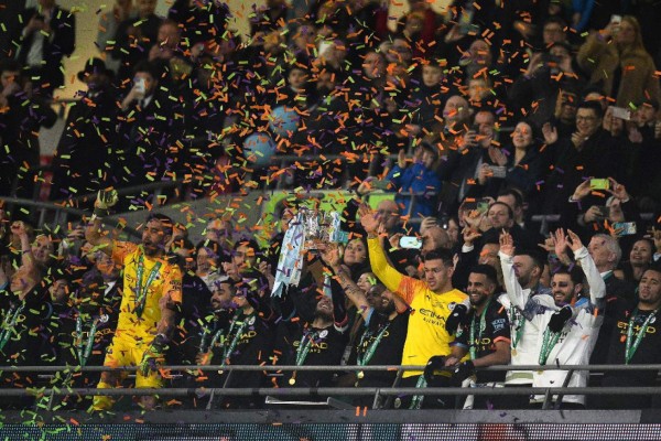 Manchester City venció al Aston Villa y se consagró campeón de la Copa de la Liga