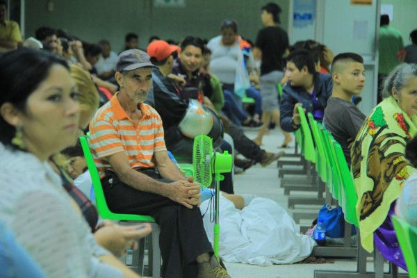 El drama dentro y fuera de la emergencia del Mario Rivas