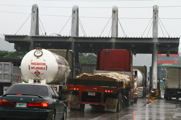 Se suman más sectores en contra del aumento al peaje