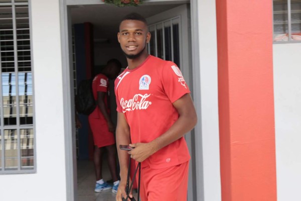 Jorge Bengoché regresa al Olimpia, pero el equipo no contará con él