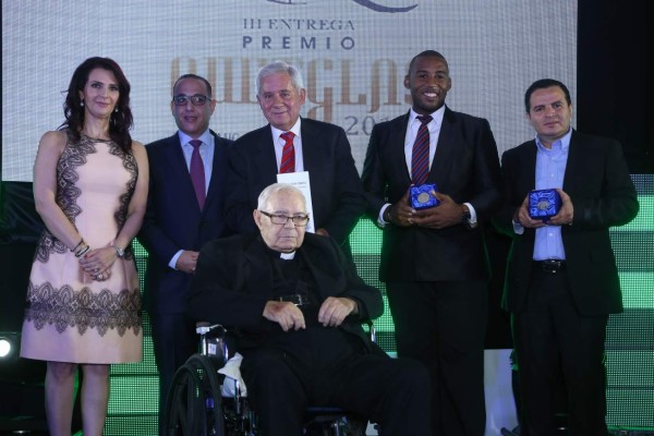 Chester Thomas gana el premio Quetglas 2016