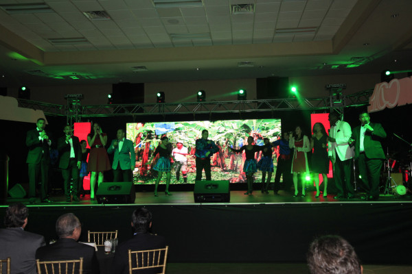 Fiesta musical, arte y talento