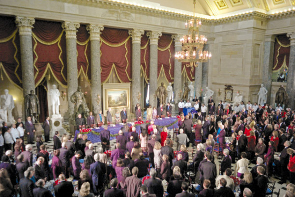 Juró con la Biblia que usó Abraham Lincoln