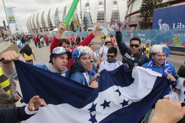 'Hoy les metemos 3-0', advierten hinchas catrachos a los franceses