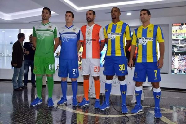 Equipo de la ciudad natal de Cristiano juega con CR7 en el pecho