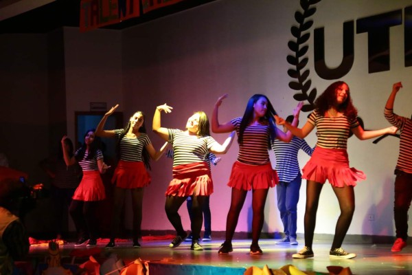 Una noche de baile, canto y mucho talento