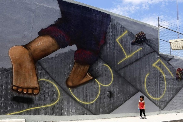 El arte transforma barrio mexicano