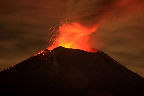 Terremoto en México 'despertó' el volcán Popocatépetl