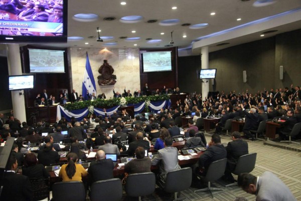 Ellos son los 15 candidatos que no obtuvieron mayoría calificada