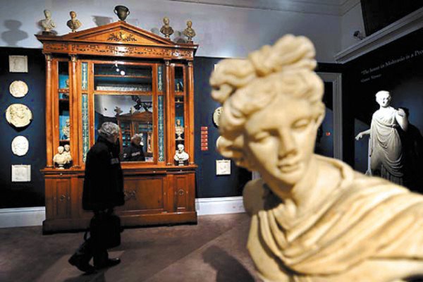 Imperio Versace en decadencia