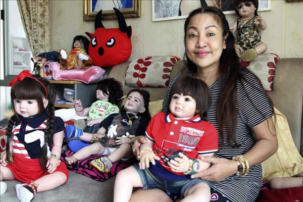 Un taller de muñecos sobrenaturales