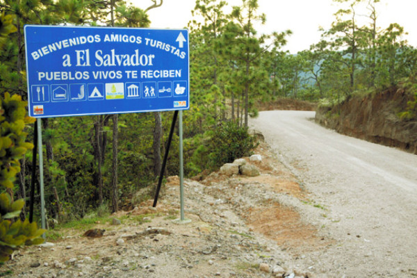 Nahuaterique: sin tierras y pésimas vías en ex bolsón