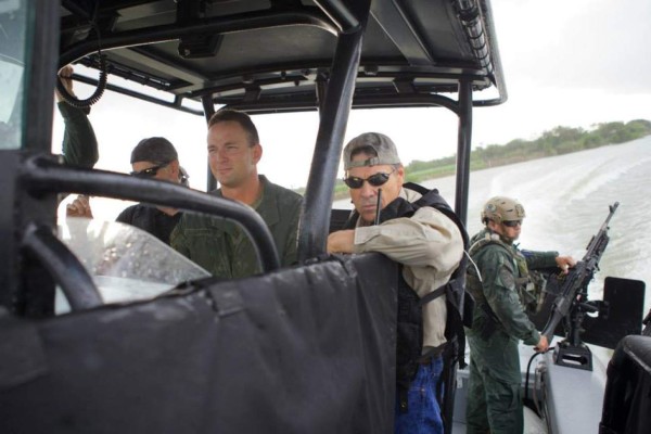 La Guardia Nacional se despliega en la frontera de Texas con México