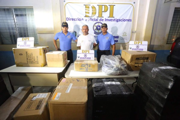 Recuperan millonaria mercadería robada en Villanueva