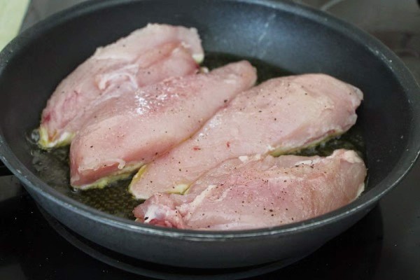 Pollo Alfredo con Brócoli