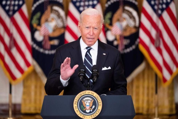 Biden cree que los talibanes afrontan una 'crisis existencial' sobre su legitimidad